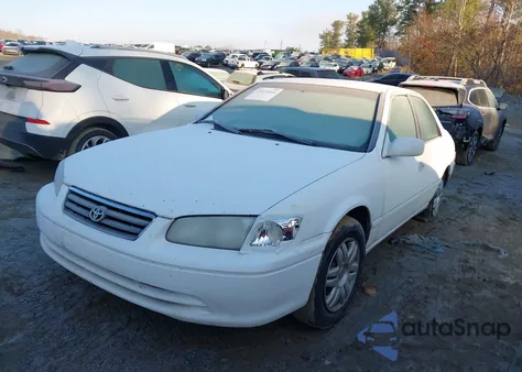 2001 Toyota Camry Le from USA, damaged, VIN 4T1BG22K71U837820
